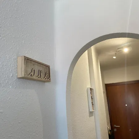 En
